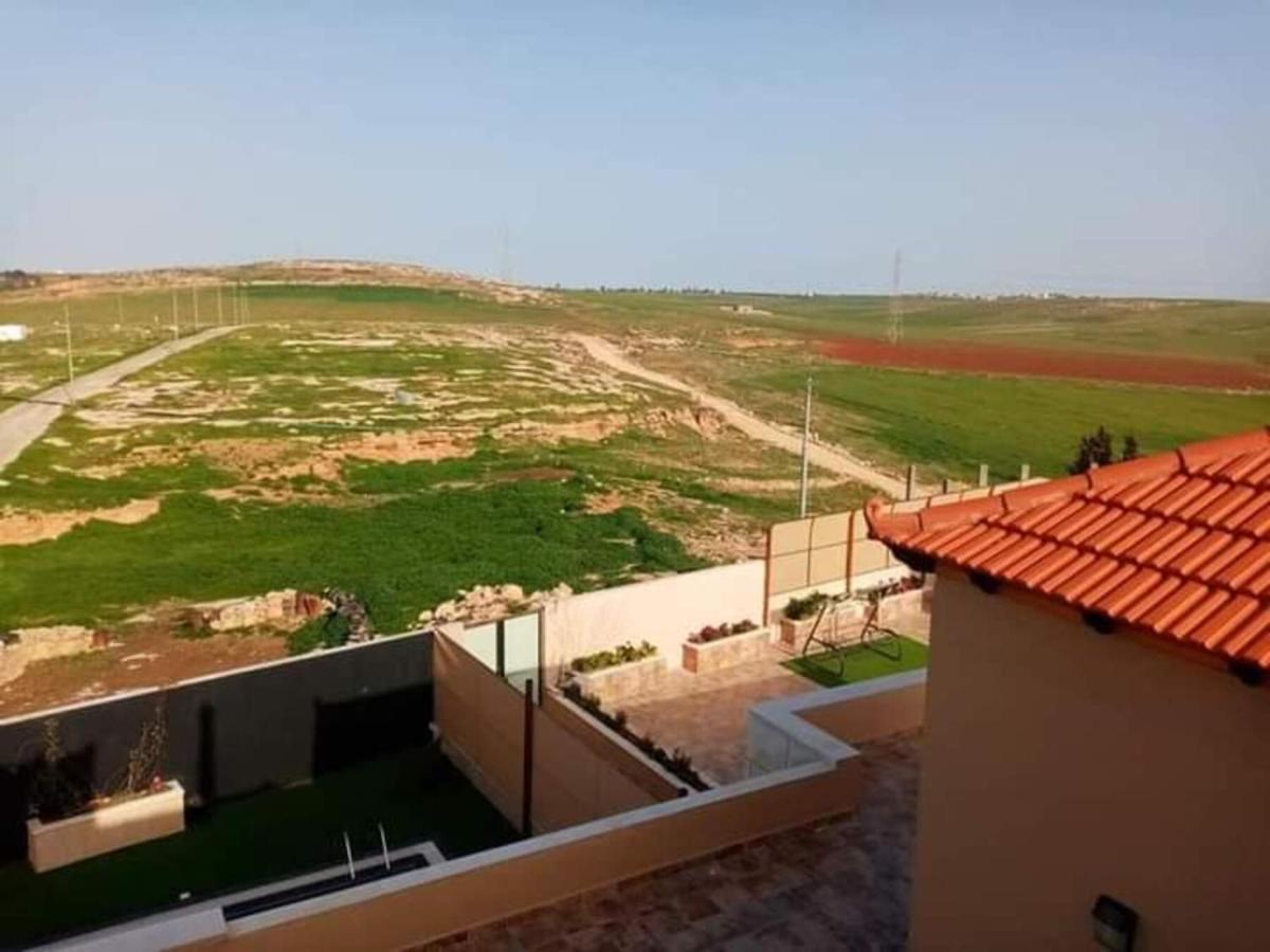 Villa Zee Madaba Exteriör bild