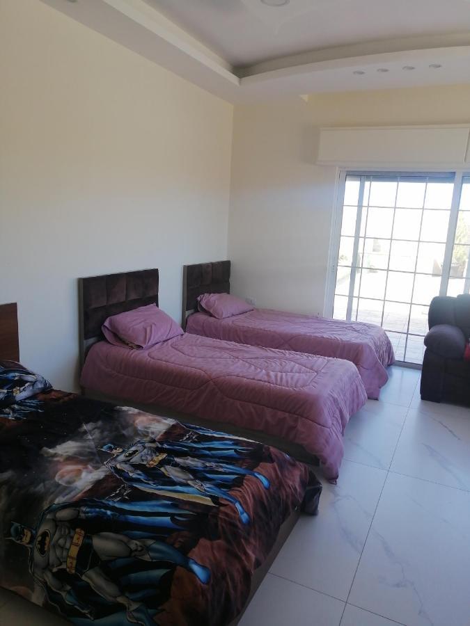 Villa Zee Madaba Exteriör bild