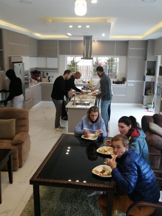 Villa Zee Madaba Exteriör bild